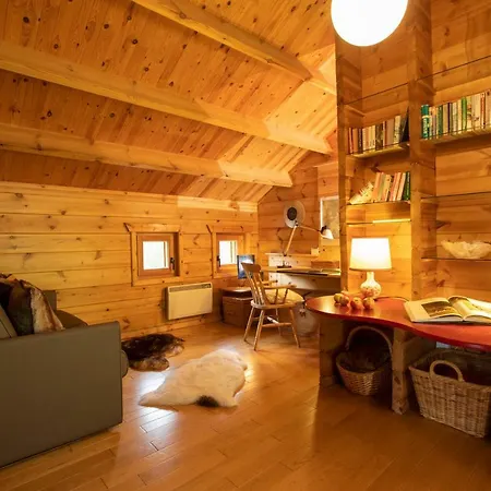 Holiday home Les Avernas En Bas Romantic Getaway